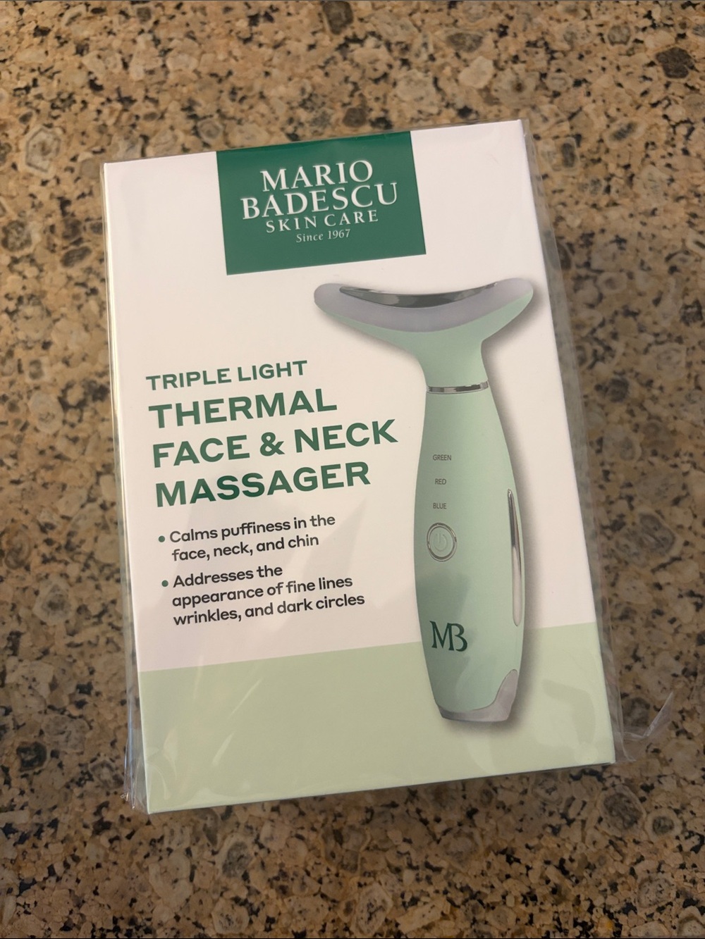 Mario Badescu Mint Green Triple-Light Thermal Face & Neck Massager